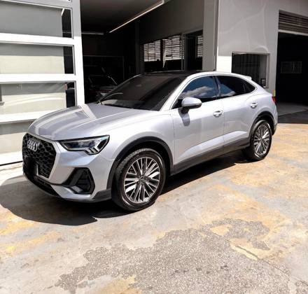 AUDI Q3 2.0 40 TFSI GASOLINA SPORTBACK PERFORMANCE QUATTRO TIPTRONIC AUDI Q3 2.0 40 TFSI GASOLINA SPORTBACK PERFORMANCE QUATTRO TIPTRONIC